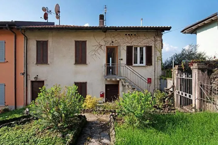 Apartment Le Coccinelle Home A Lierna Italy