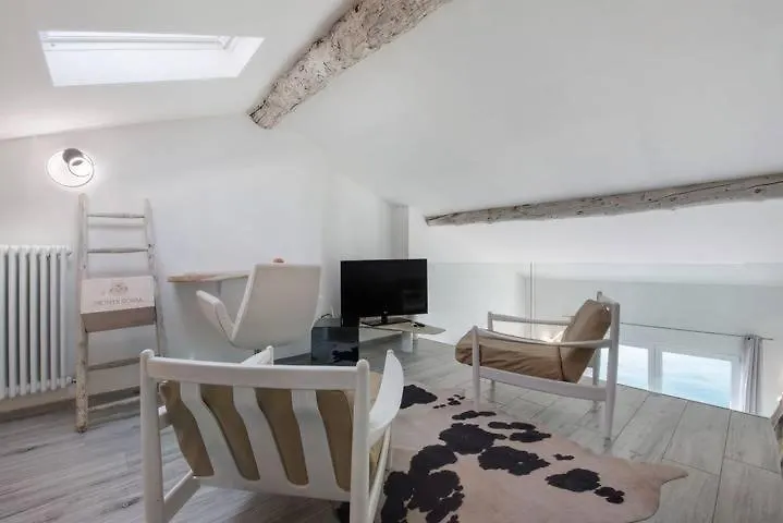 Le Coccinelle Home A Lierna